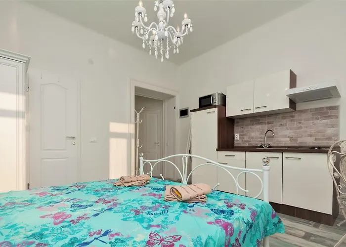 Appartement Main Square With Sea View