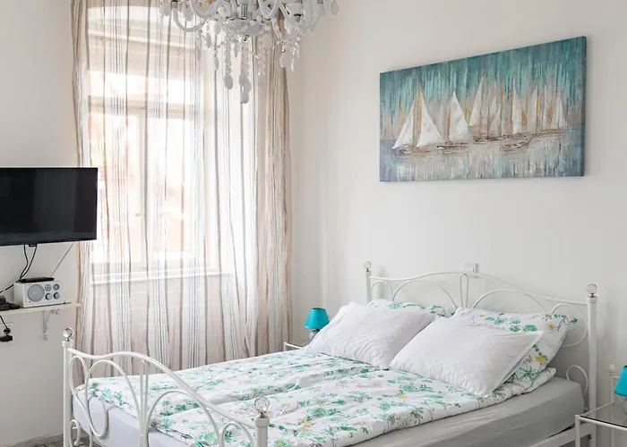 Main Square With Sea View Lägenhet *