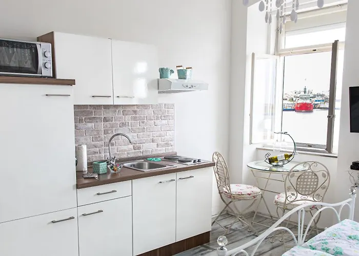 Lejlighed Main Square With Sea View *