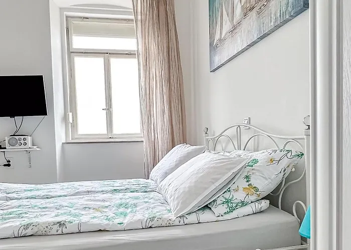 Main Square With Sea View Lägenhet *