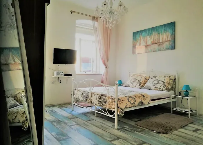 Main Square With Sea View *